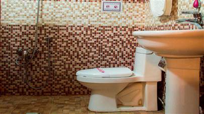 سرویس بهداشتی هتل سنتی خوان دوحد یزد سرویس بهداشتی هتل سنتی خوان دوحد یزد